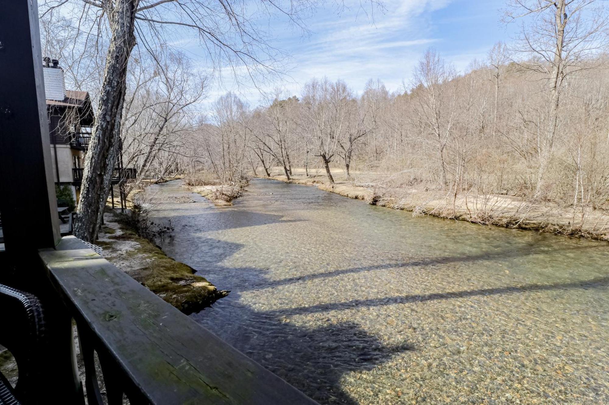 Chattahoochee River Edge Condominiums Helen Oda fotoğraf